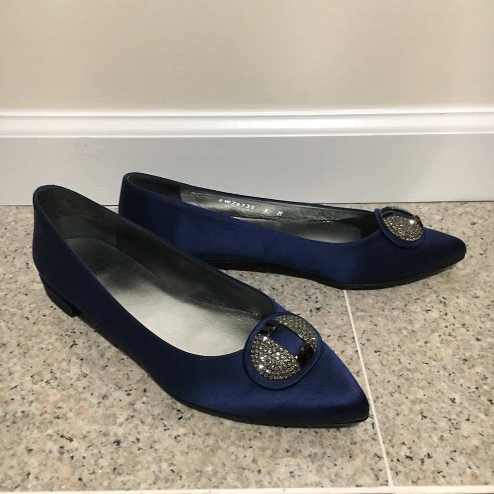 ❌SOLD❌ Stuart Weitzman Domepump Satin Flats - Picture 3 of 5