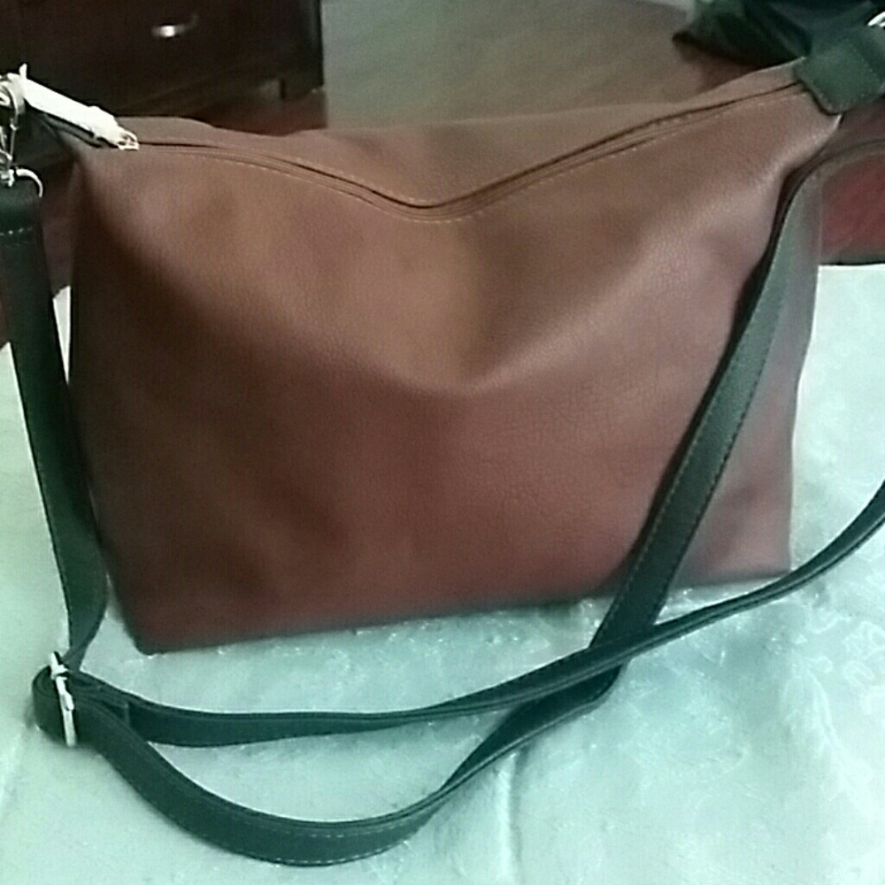 Wilson  Leather  Carmel  Hobo  Bag