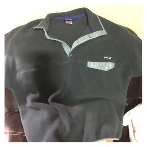 Patagonia fleece pullover