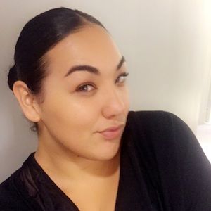 Meet your Posher, Jenissa