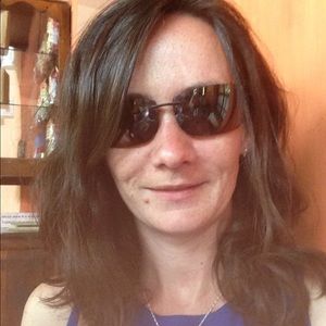 Meet your Posher, Monica