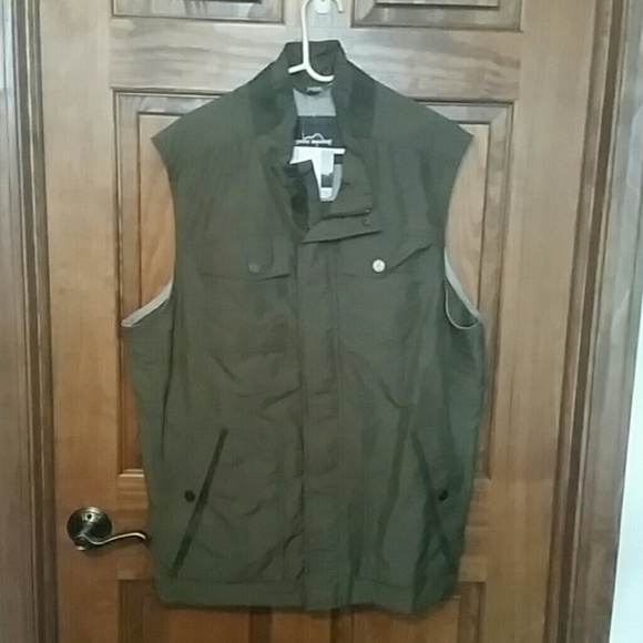 eddie bauer travel vest