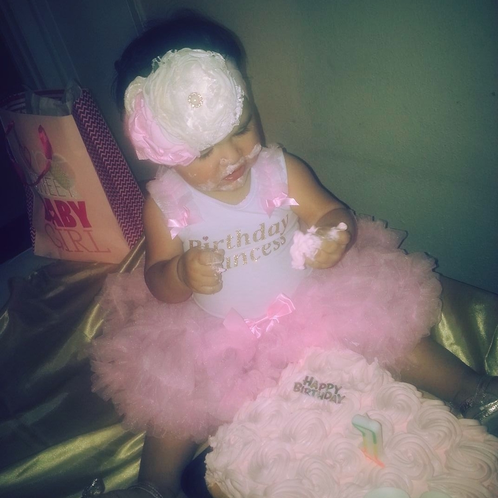 Meet your Posher, Mika