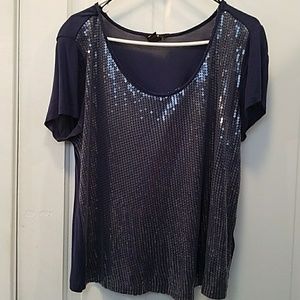 H&M lg sequenced navy top