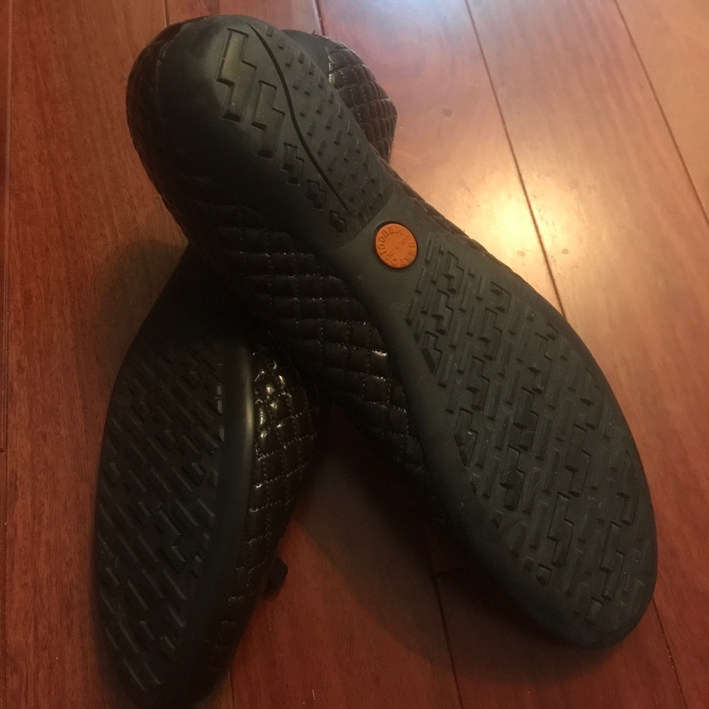 Designer Shoes - Picture 3 of 4