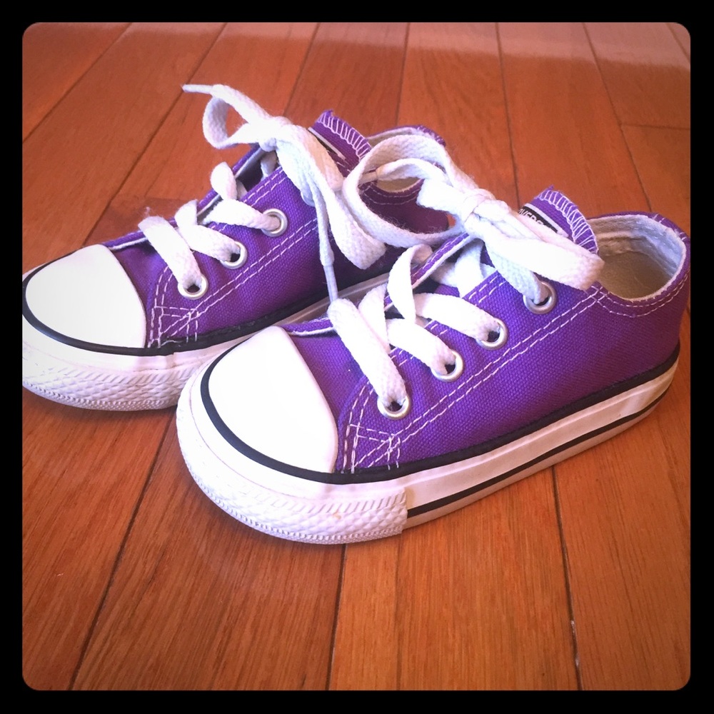 Purple converse kids size 6