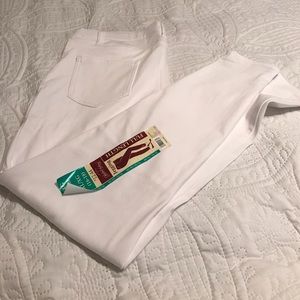 NWT full length Jeggings White