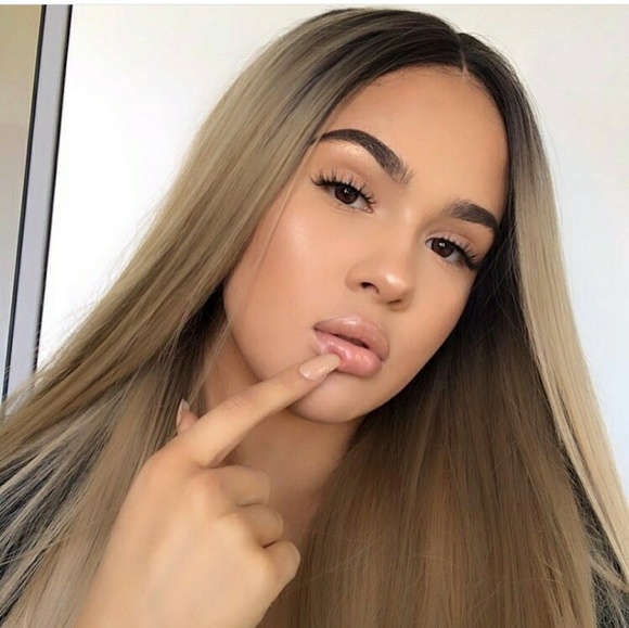 Ombre Blonde Beauty LaceFront Wig 22-26 inches!!