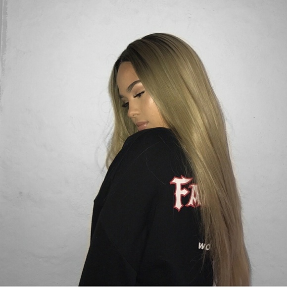 Ombre Blonde Beauty LaceFront Wig 22-26 inches!!