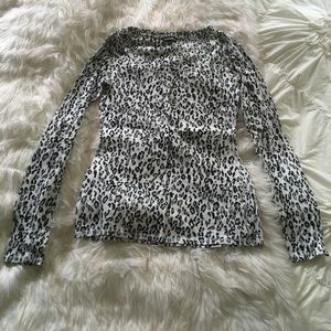 EXCELLENT DEAL! Printed express top!