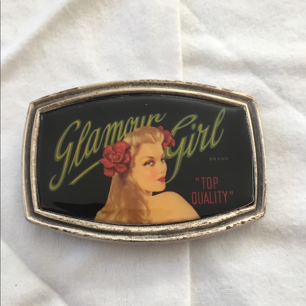 Retro Glamour Girl belt Buckle. NEW