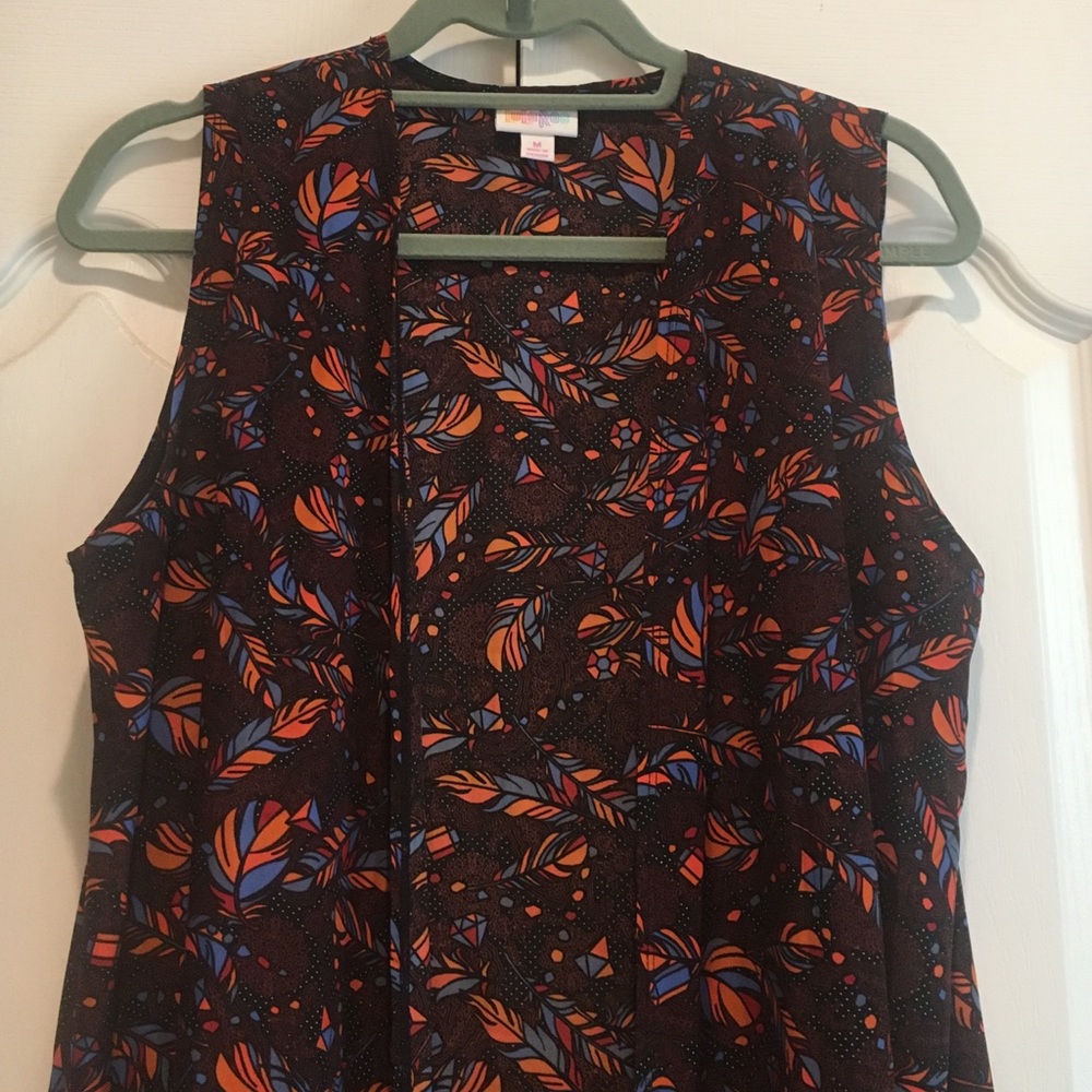 LuLaRoe Medium Feather Printed Joy