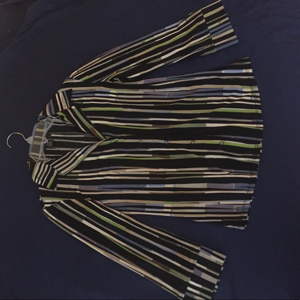 BCBG MAXAZRIA blouse.