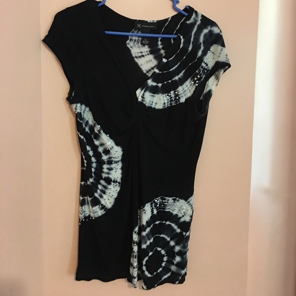 Top - Picture 1 of 2