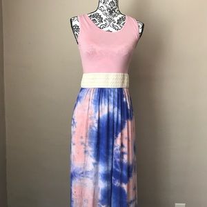 Maxi dress size medium