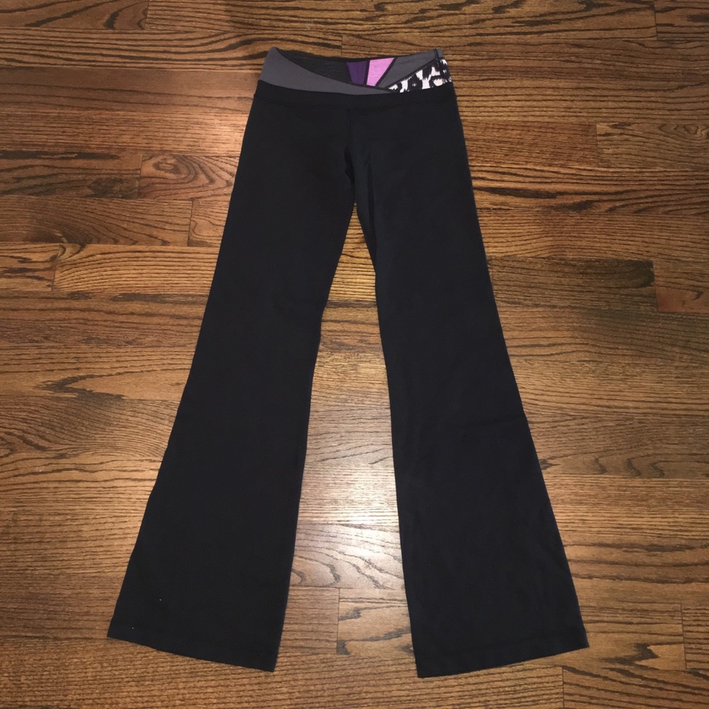 Lulu Lemon workout pants