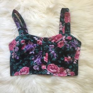 Kirra crop top[SOLD]