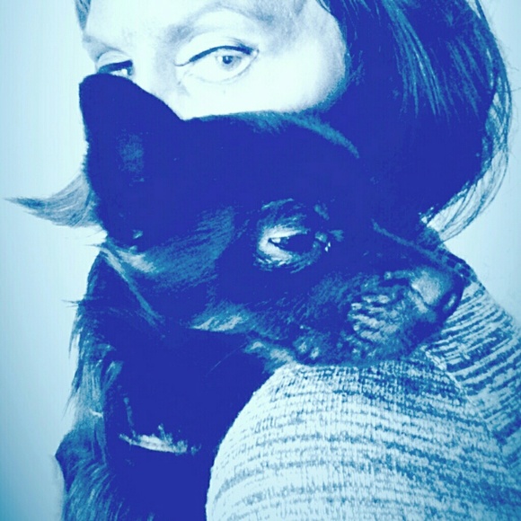 Meet your Posher, Karen - Picture 3 of 5