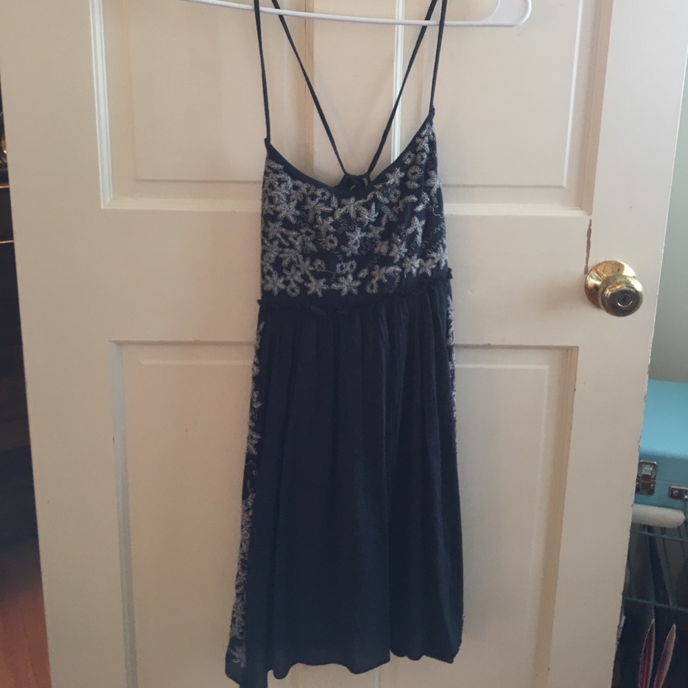 Never worn sleeveless grey mini dress