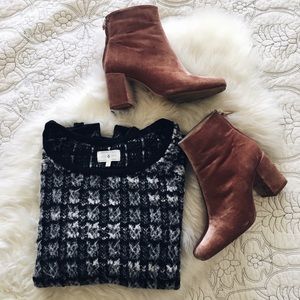 SUMMER SALE Lou & Grey Soft Black/White Sweater