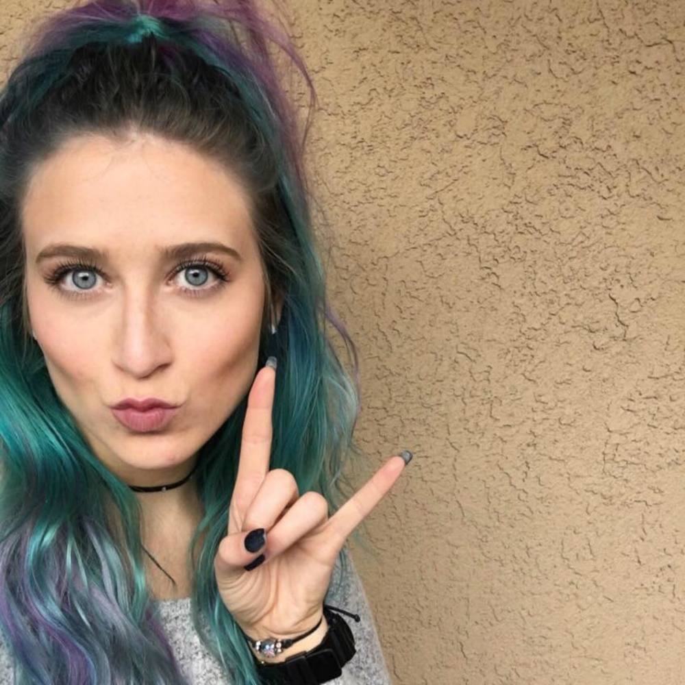 Meet your Posher, Brianna