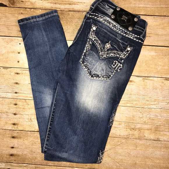 Miss Me Denim - Miss Me Skinny Jeans. Distressed w/ Rhinestones