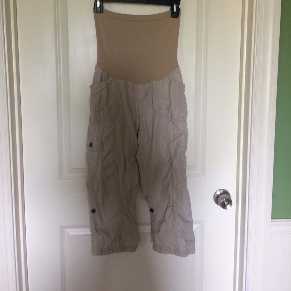 Motherhood khaki maternity cargo cropped pants