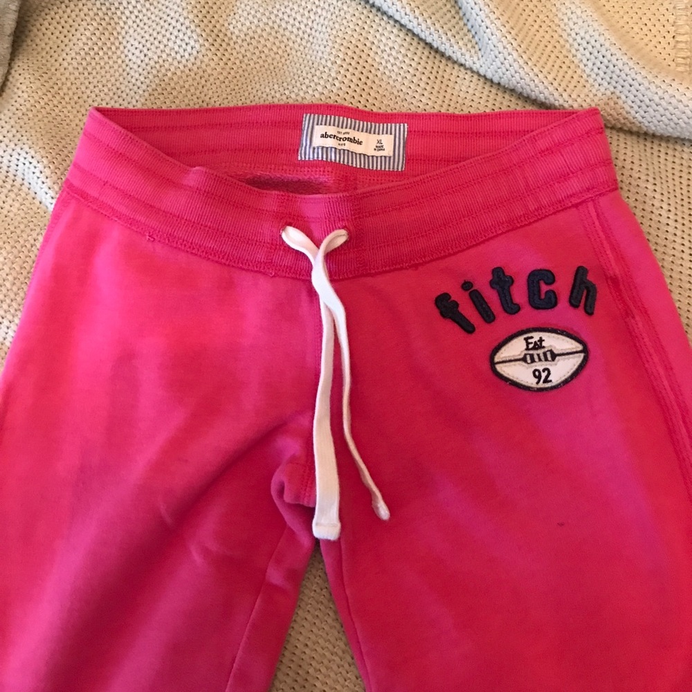 A&F Bright pink sweatpants