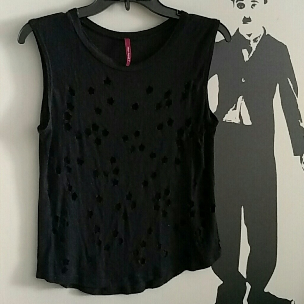 Star Punched Cutoff Training Tank Top