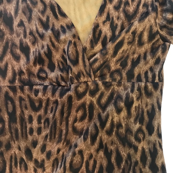 NWOT ladies top made by CHAMPS - Picture 2 of 5