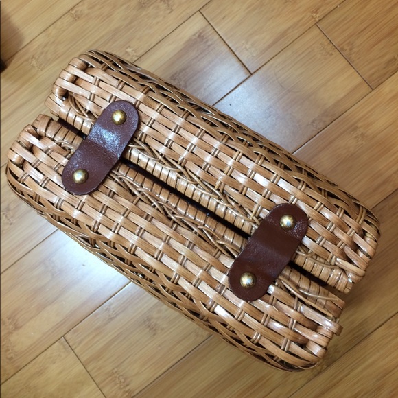 Wicker basket Purse - Picture 4 of 8