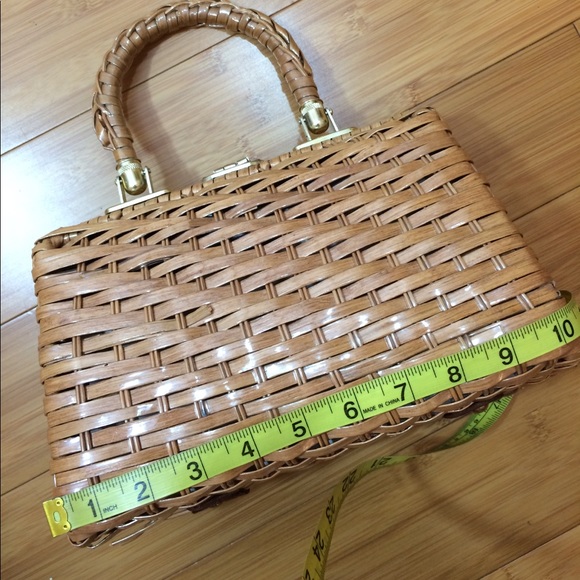 Wicker basket Purse - Picture 7 of 8