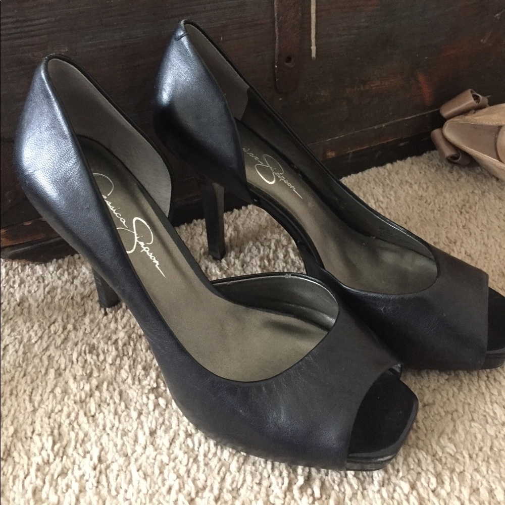 Jessica Simpson Black Leather Heel