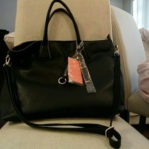 Black large tote bag (NWT)