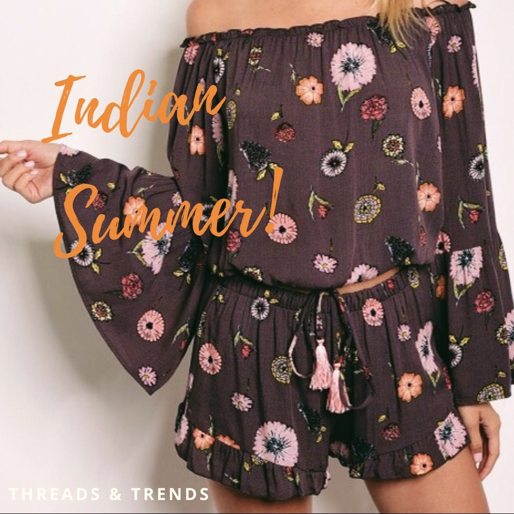 Floral Off Shoulder 2 Piece Short Set. - Picture 5 of 6