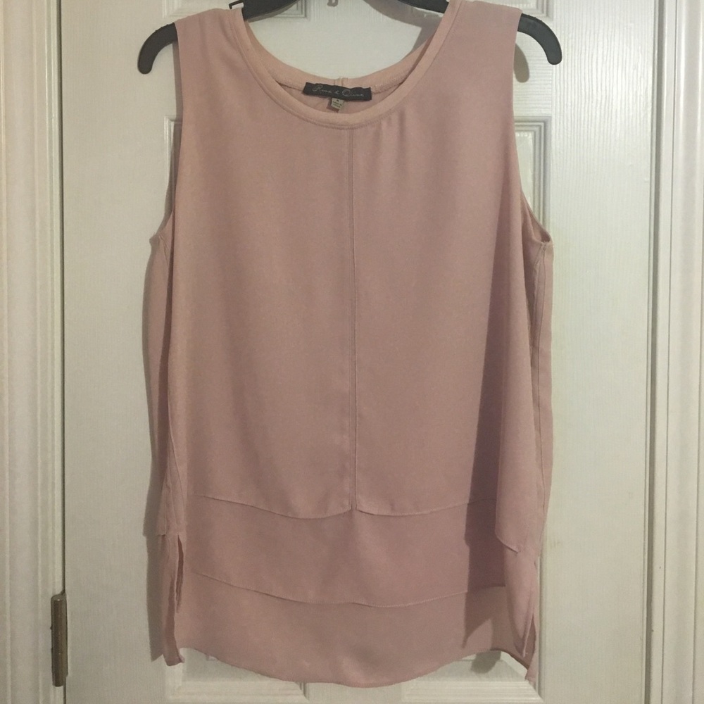 Sleeveless Blouse