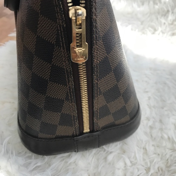 SOLD- Louis Vuitton Damier Ebene Alma - Picture 4 of 7
