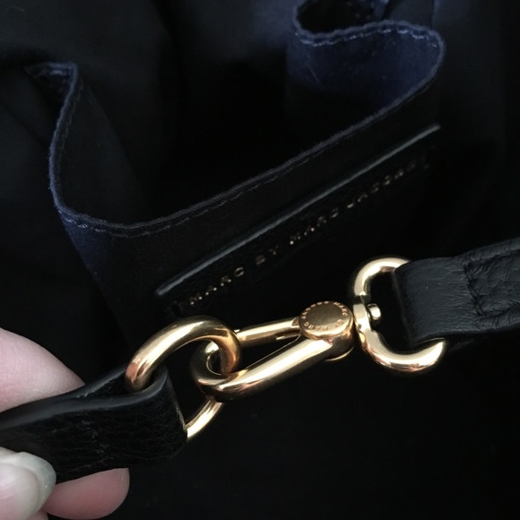 Marc By Marc Jacobs Bags Marc By Marc Jacobs Big Leather Hobo Crossbody Bag Poshmark