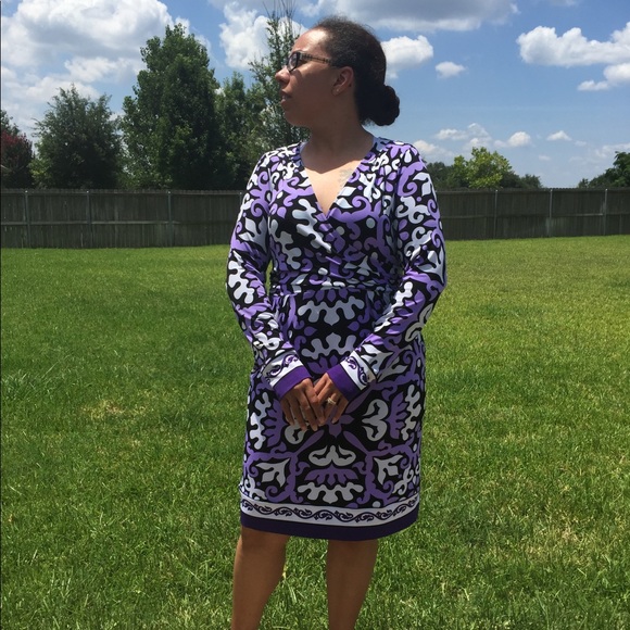 Gorgeous Nicole Miller Dress - Picture 3 of 7