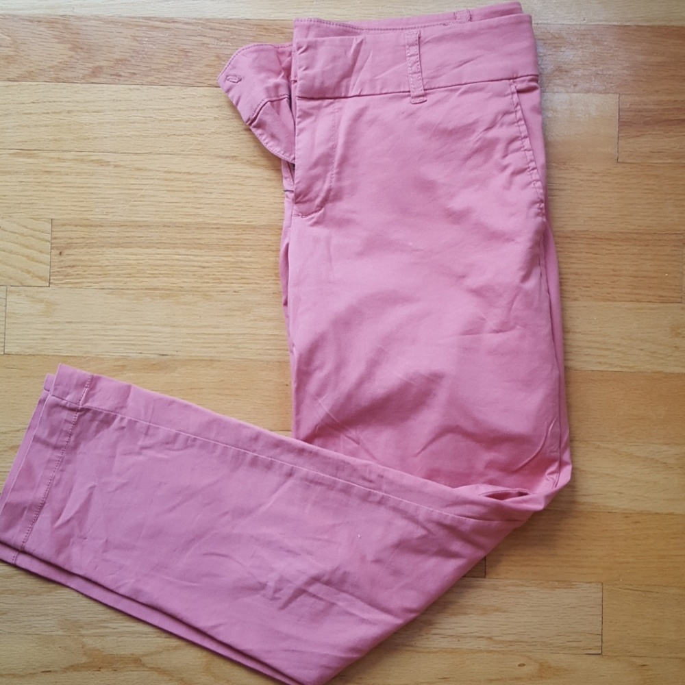 Peach Cropped Pants