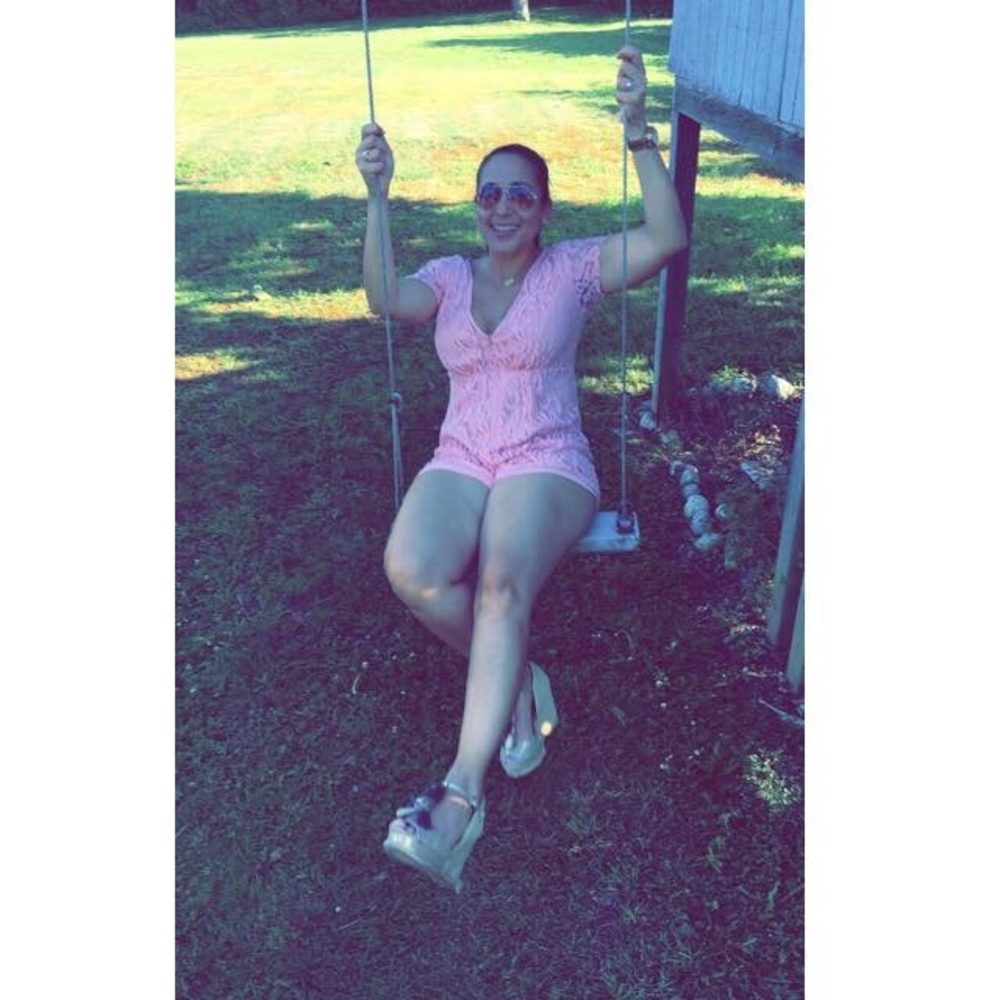 Meet your Posher, Mayline