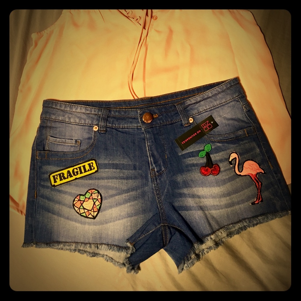 Junior no boundaries short pants