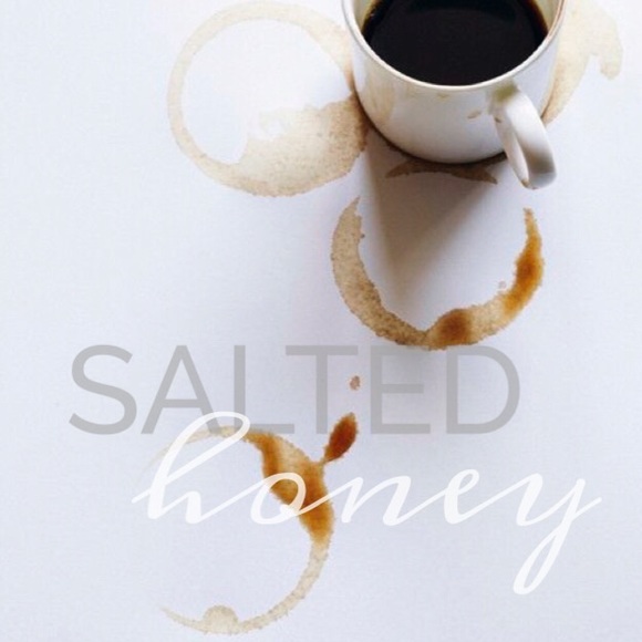 Hello ✨ - Picture 2 of 6