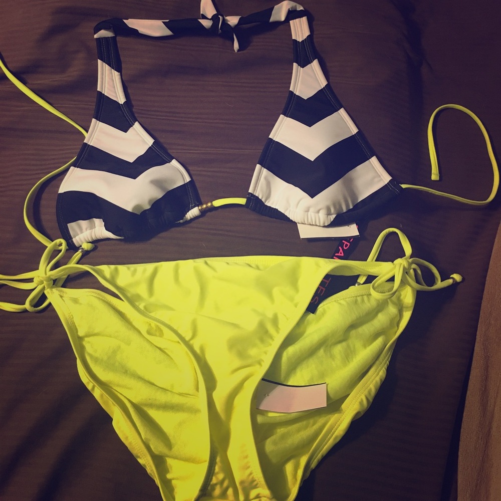 NWT Ron Jon surf shop bikini
