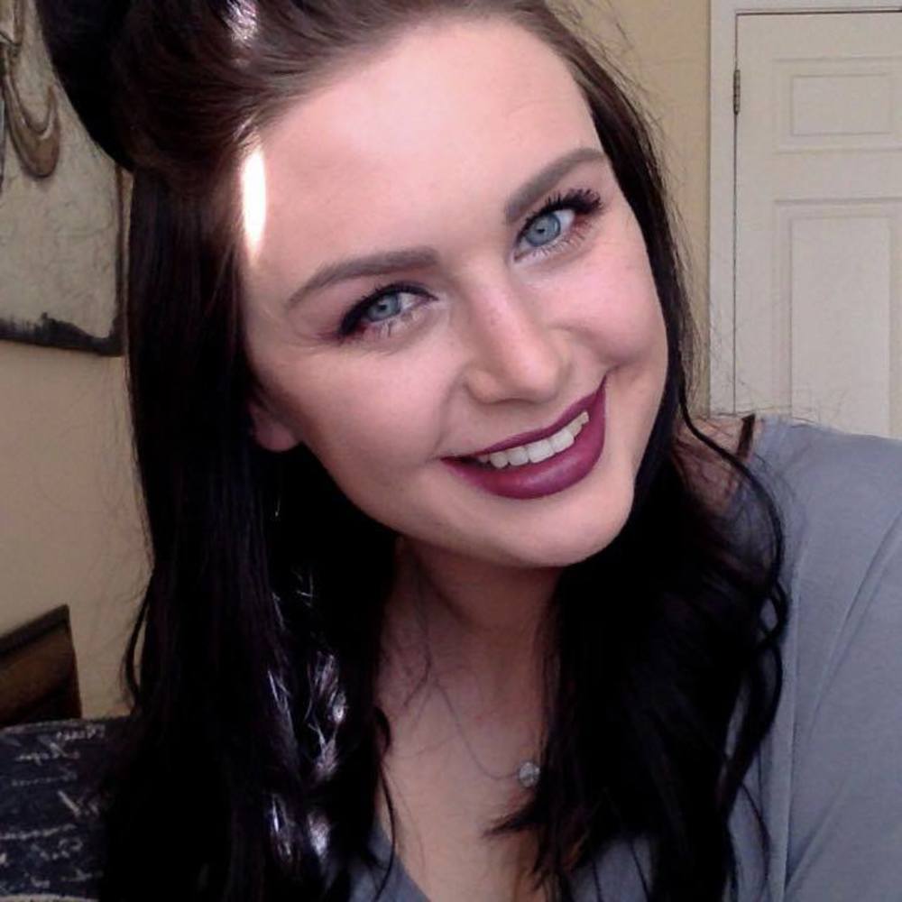 Meet your Posher, Allyssa