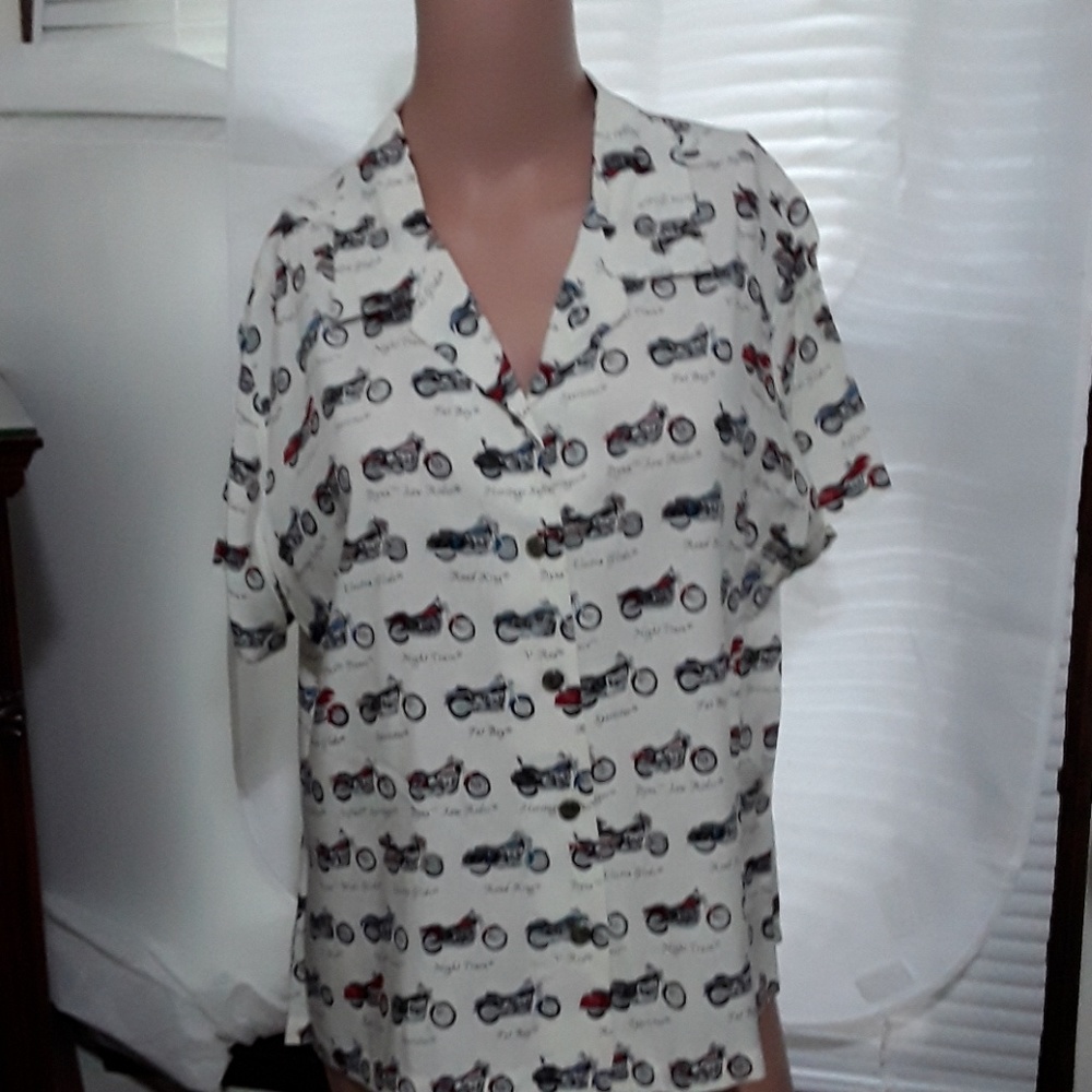 Ladies XL Harley Davidson Shirt