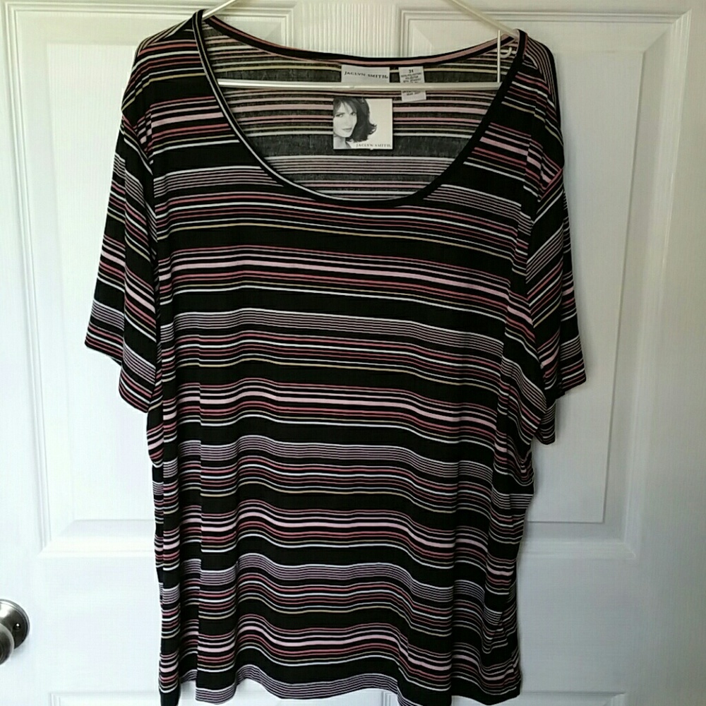 Jaclyn Smith pink and black blouse