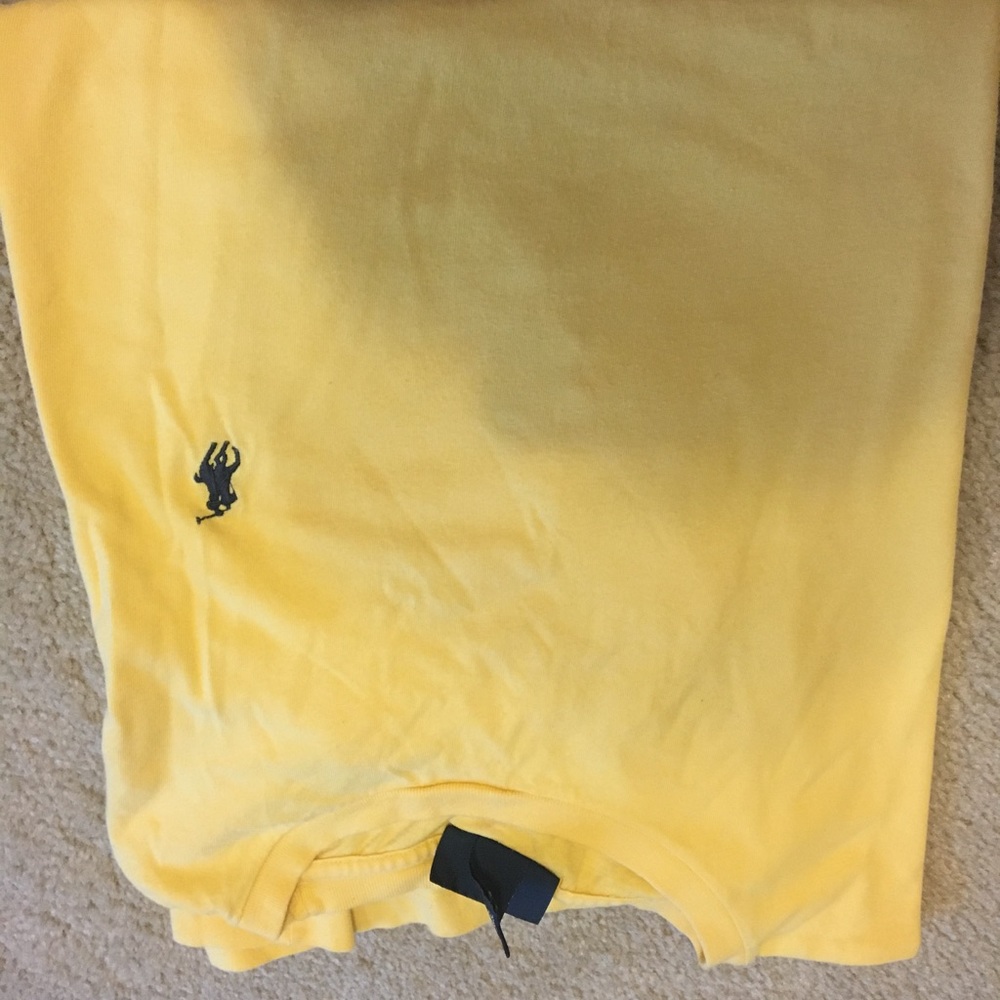 Yellow polo tshirt size M
