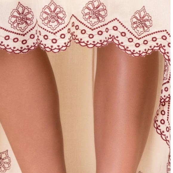 NWT🌹Scalloped Hem Hi-Lo Embroidered Maxi Skirt - Picture 4 of 4