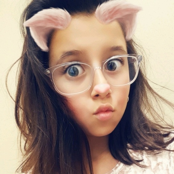 Meet your Posher, Natalia - Picture 1 of 1